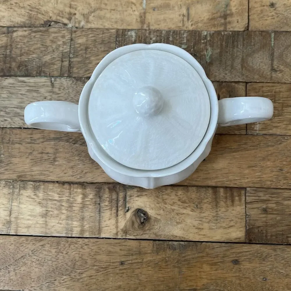 1970s Vintage Federalist Ironstone White Sugar Bowl 4238